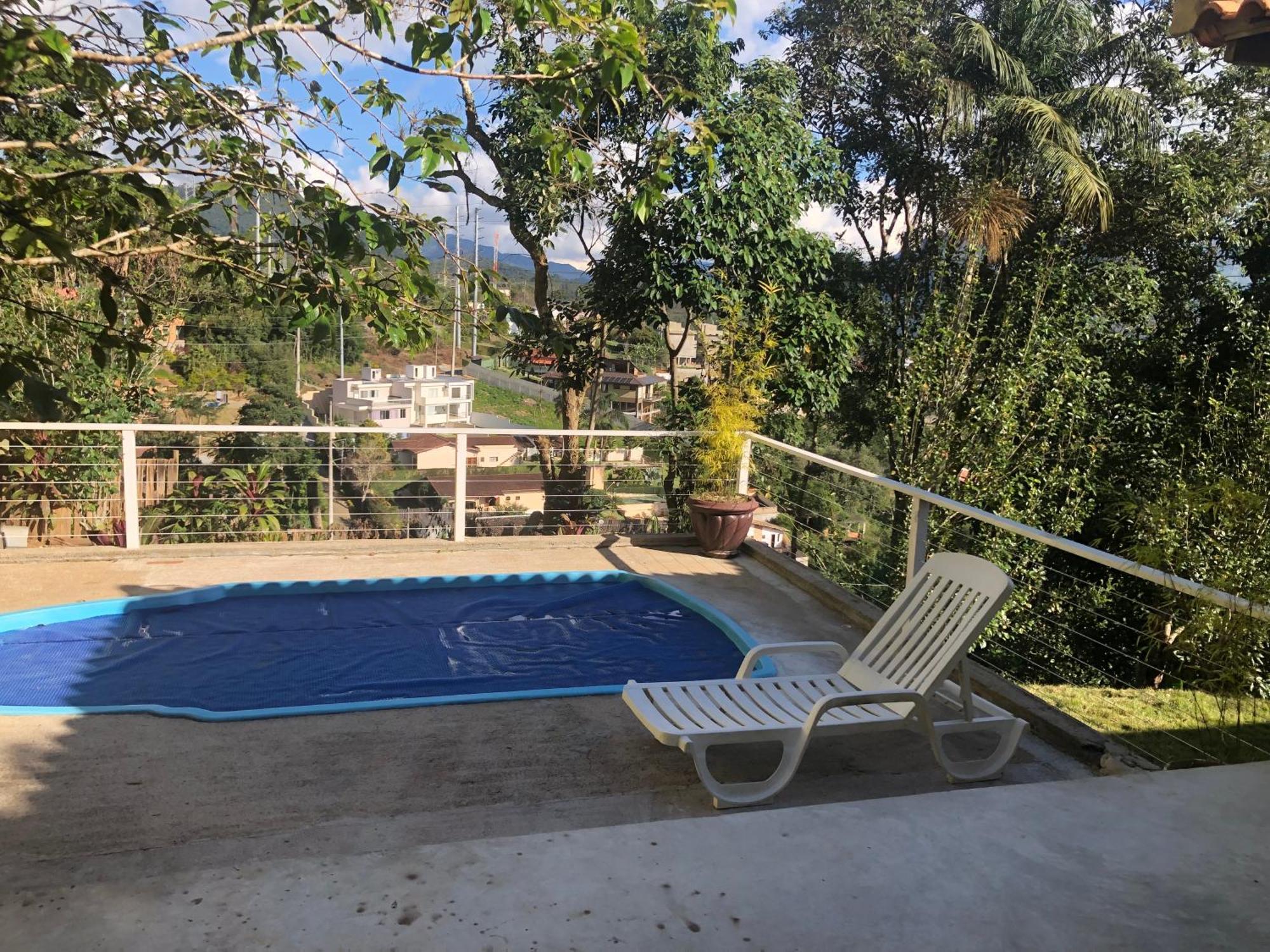 노바프리부르구 Casa Aconchegante Com Linda Vista A 5 Min Do Centro 빌라 외부 사진